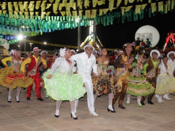 Floriano receberá Festival de Quadrilhas junino