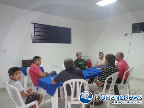 CEC realizar&aacute; festa em homenagem &agrave;s m&atilde;es com Jerry Adriani.(Imagem:FlorianoNews)