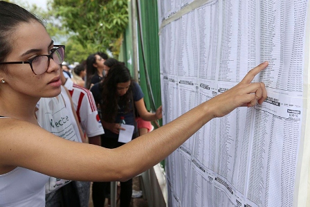 Candidatos do Enem podem denunciar fake news