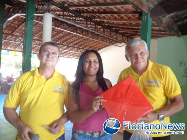 Docentes da rede privada comemoraram o Dia do Professor em manh&atilde; de lazer.(Imagem:FlorianoNews)