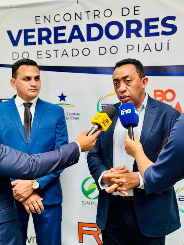  Joel Rodrigues participa da abertura do Encontro de Vereadores do Piau&iacute;(Imagem:Divulga&ccedil;&atilde;o)