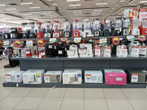 Gerente F. Costa anuncia Arrai&aacute; no Armaz&eacute;m Para&iacute;ba de Floriano com ofertas especiais para o S&atilde;o Jo&atilde;o(Imagem:FlorianoNews)
