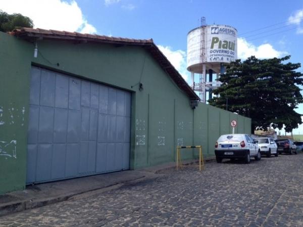 Quinze homens cavam túnel e fogem da Casa de Custódia em Teresina