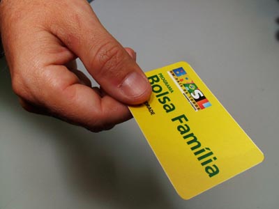 Beneficiários do Bolsa Família têm até dia 16 para atualizar cadastro
