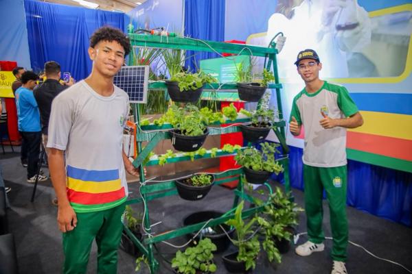 Na Expoapi, Seduc apresenta projetos criados por estudantes e destaca revolu&ccedil;&atilde;o educacional nas escolas(Imagem:Let&iacute;cia Santos)