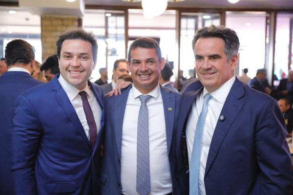 Ciro Nogueira reúne mais de 500 pessoas, sendo cerca de 150 prefeitos piauienses, em Brasília(Imagem:Ascom)