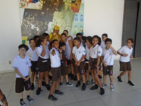 Alunos da Escola Pequeno Príncipe participam do Festival de Artes para Crianças.(Imagem:FlorianoNews)