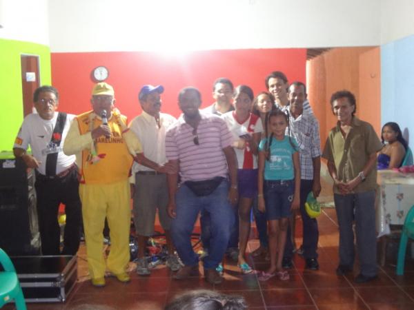 Rep&oacute;rter Amarelinho acompanhou ensaio de calouros.(Imagem:FlorianoNews)