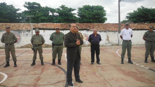 Desembargador faz visita institucional a &oacute;rg&atilde;os em que trabalhou antes de deixar cidade.(Imagem:FlorianoNews)