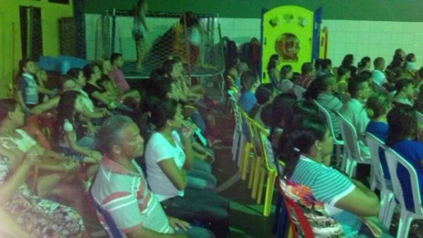 Escola Pequeno Pr&iacute;ncipe realiza reuni&atilde;o de Pais e Mestres.(Imagem:EPP)
