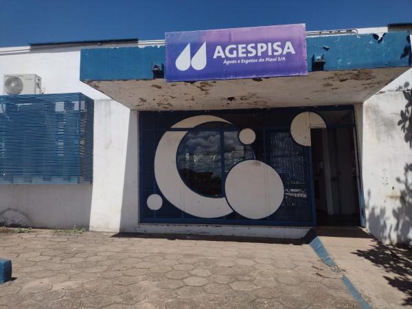 Agespisa (&Aacute;guas e Esgotos do Piau&iacute; S.A.)(Imagem:FlorianoNews)
