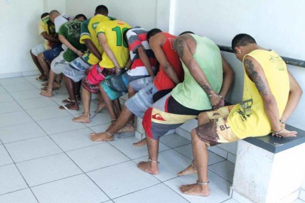 Nove fugitivos foram presos novamente.(Imagem: Efrem Ribeiro)