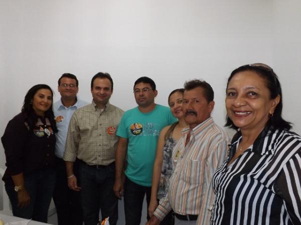 Mainha inaugura comit&ecirc; eleitoral em Floriano.(Imagem:Assessoria de Comunica&ccedil;&atilde;o)