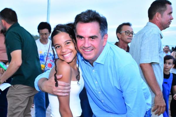  Popula&ccedil;&atilde;o de Itaueira &eacute; contemplada com campo de futebol e recursos destinados por Ciro Nogueira.(Imagem:Ascom)